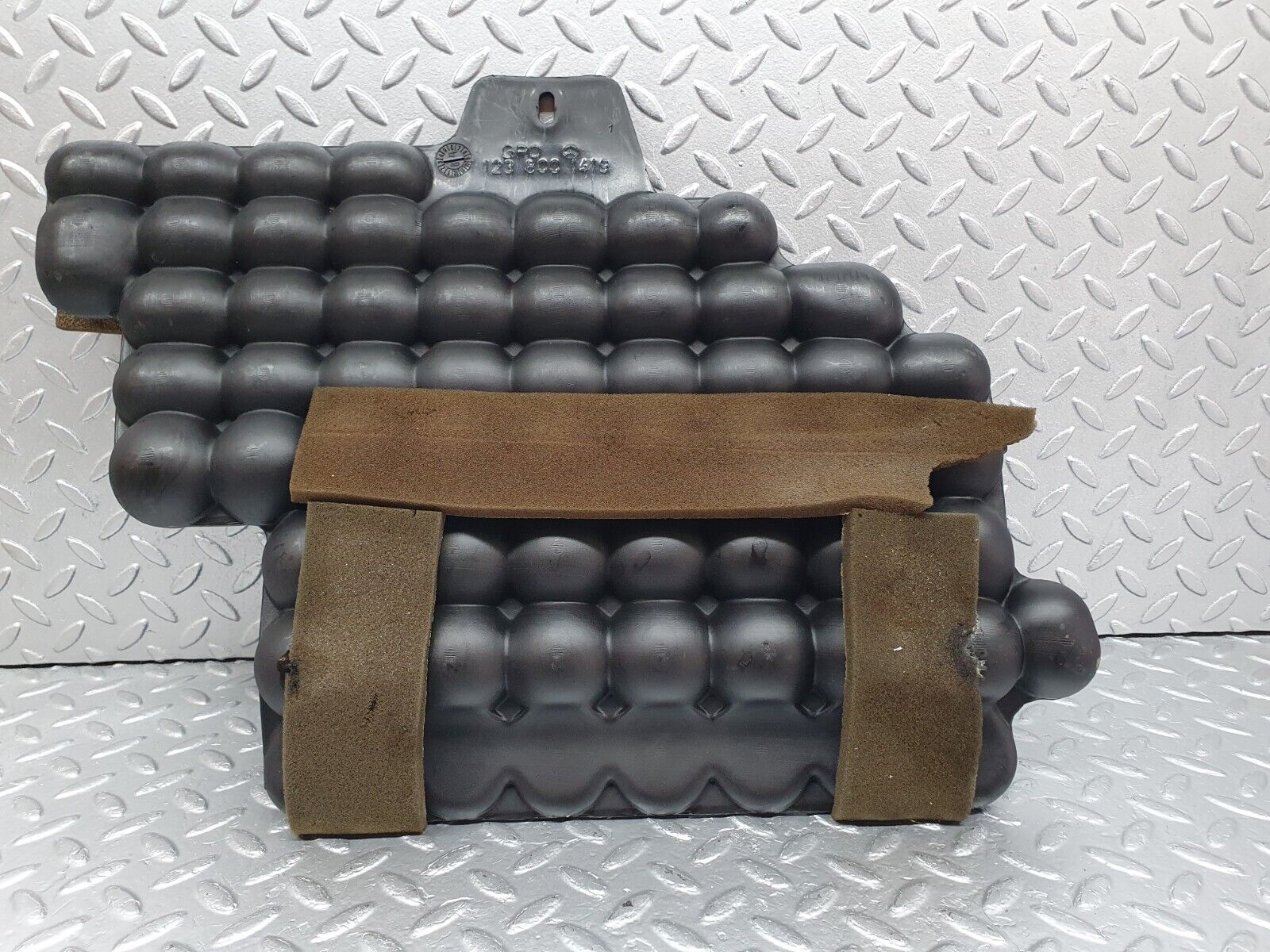 44127 Mercedes-Benz C123 230CE Coupe Vacuum Reservoir Tank 1238001419