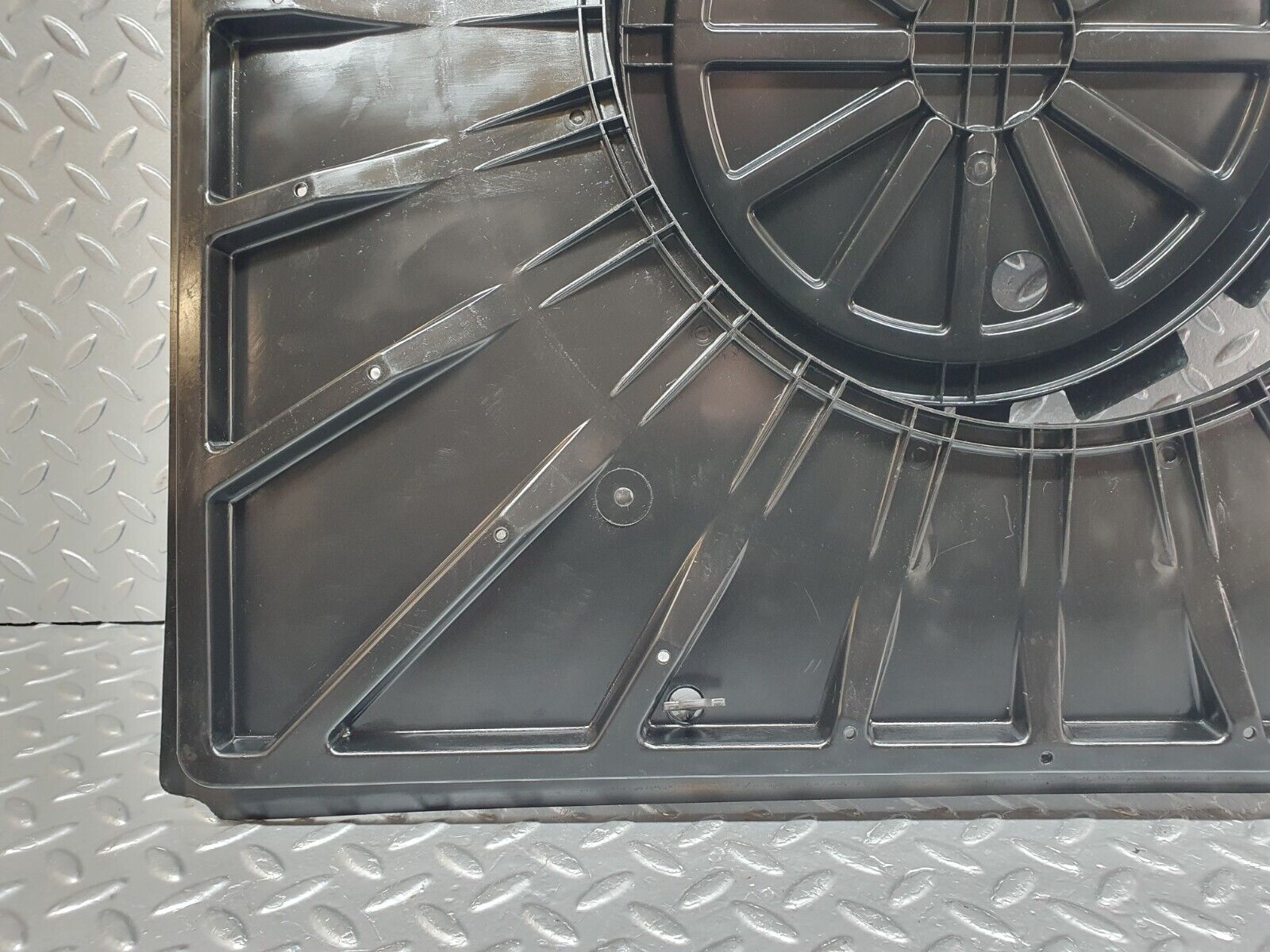 42662 Mercedes-Benz W201 190 2.0L Trunk Boot Spare Wheel Cover 2016931633