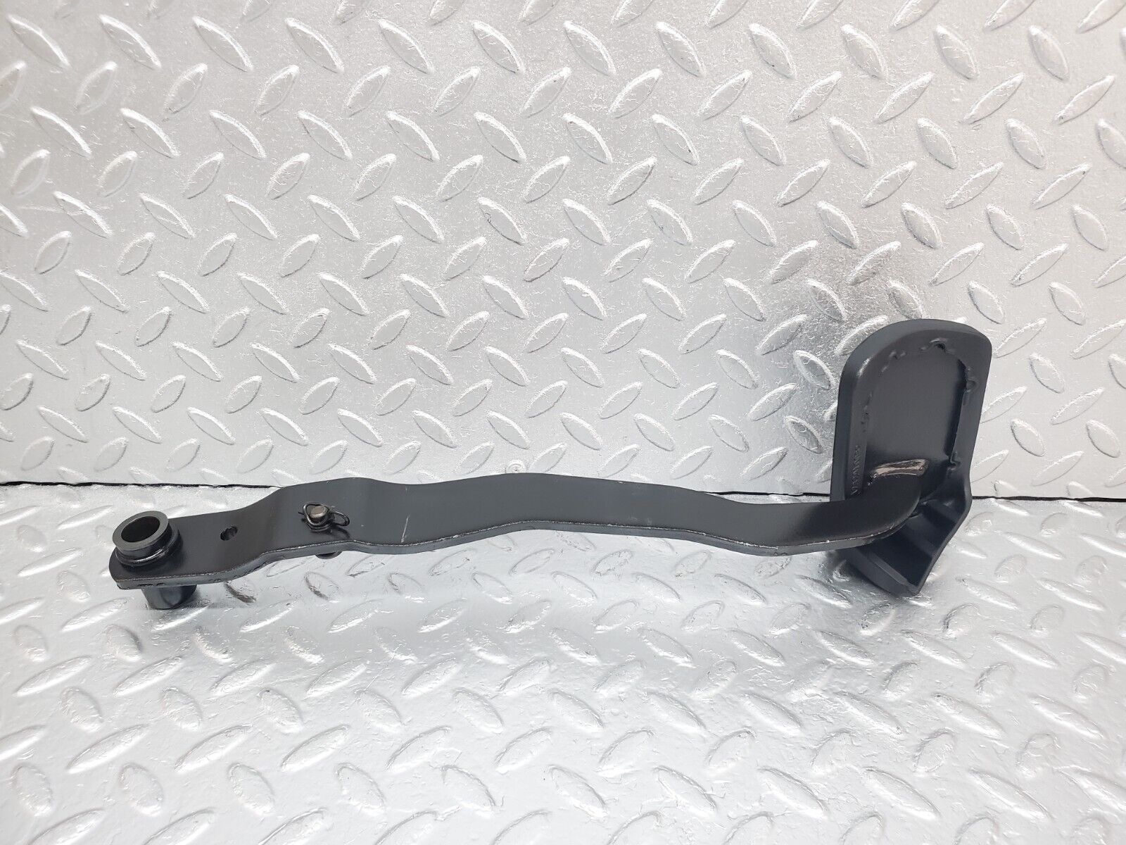 44285 Mercedes-Benz W123 280E Brake Pedal With Rubber 1232910082