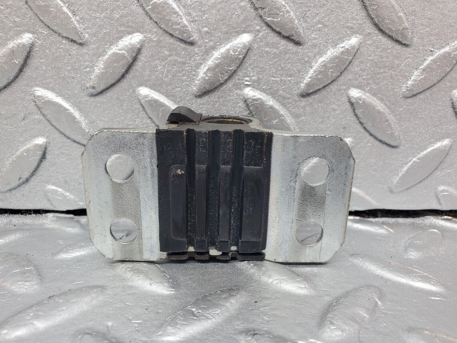 45634 Mercedes-Benz W126 420SE Left Door Lock Latch