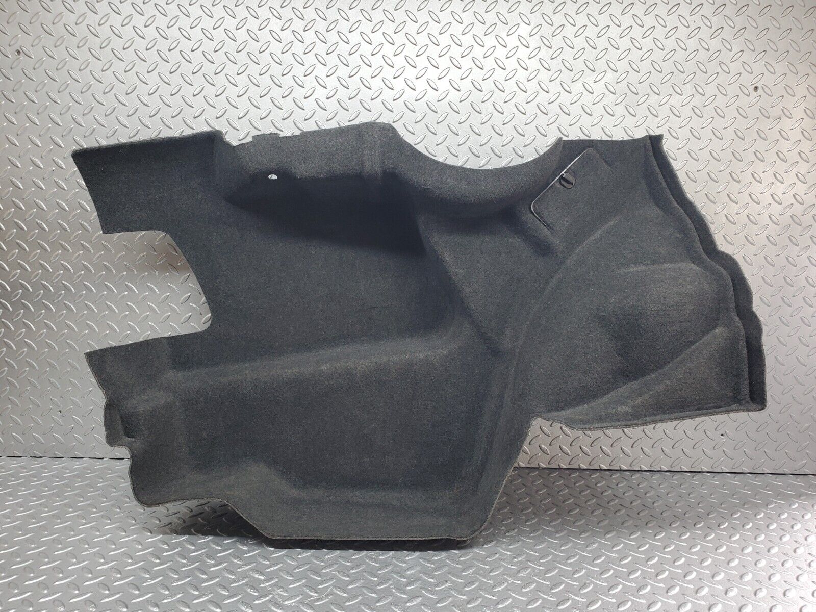 44698 Mercedes-Benz W124 220E Trunk Panel Cover Left 1246901026