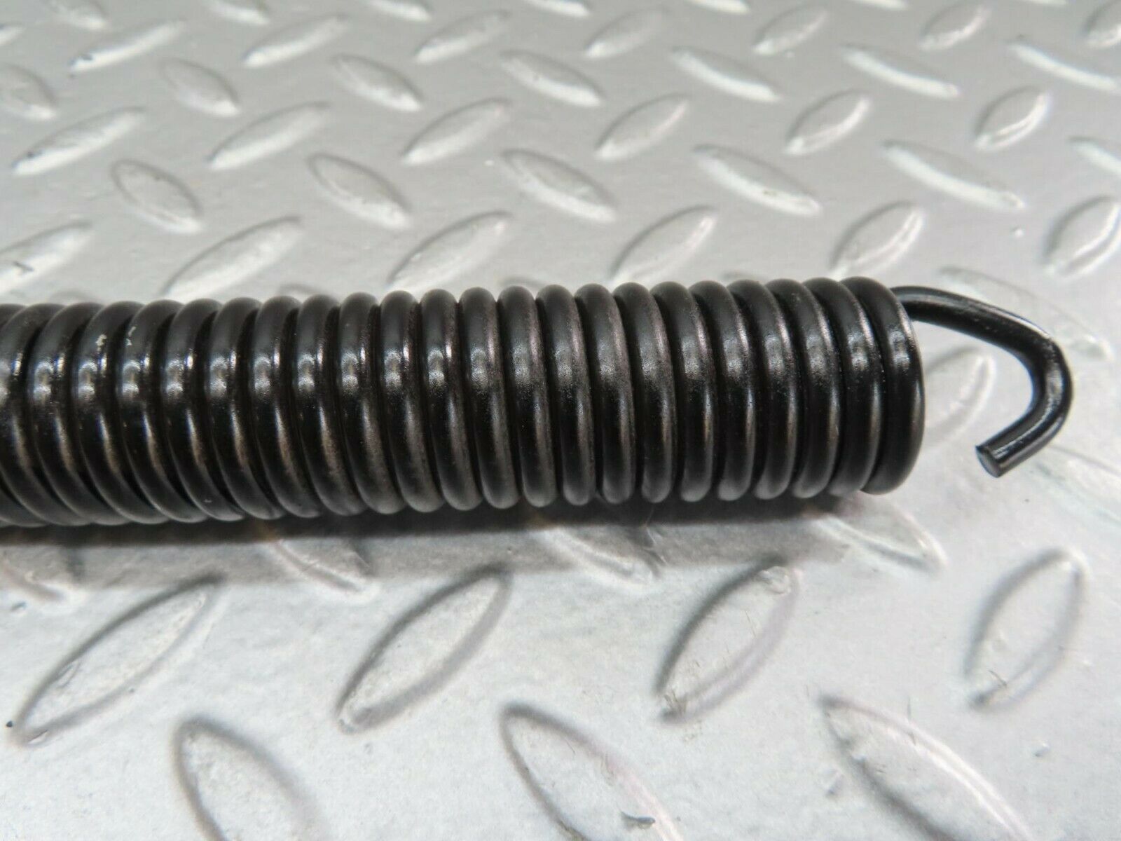 15560 Mercedes-Benz R107 450SL Bonnet Hinge Spring