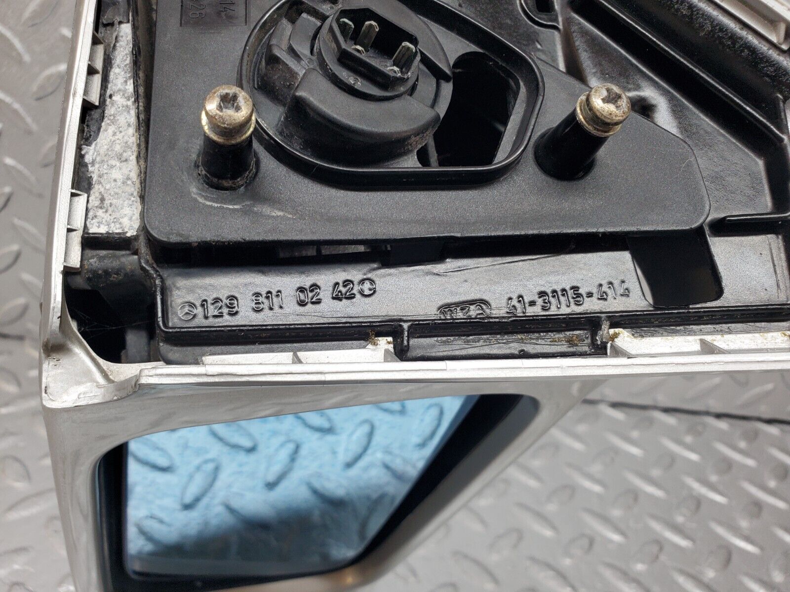 45044 Mercedes-Benz R129 300SL Coupe Electric Wing Mirror Right 1298110242 1298110214