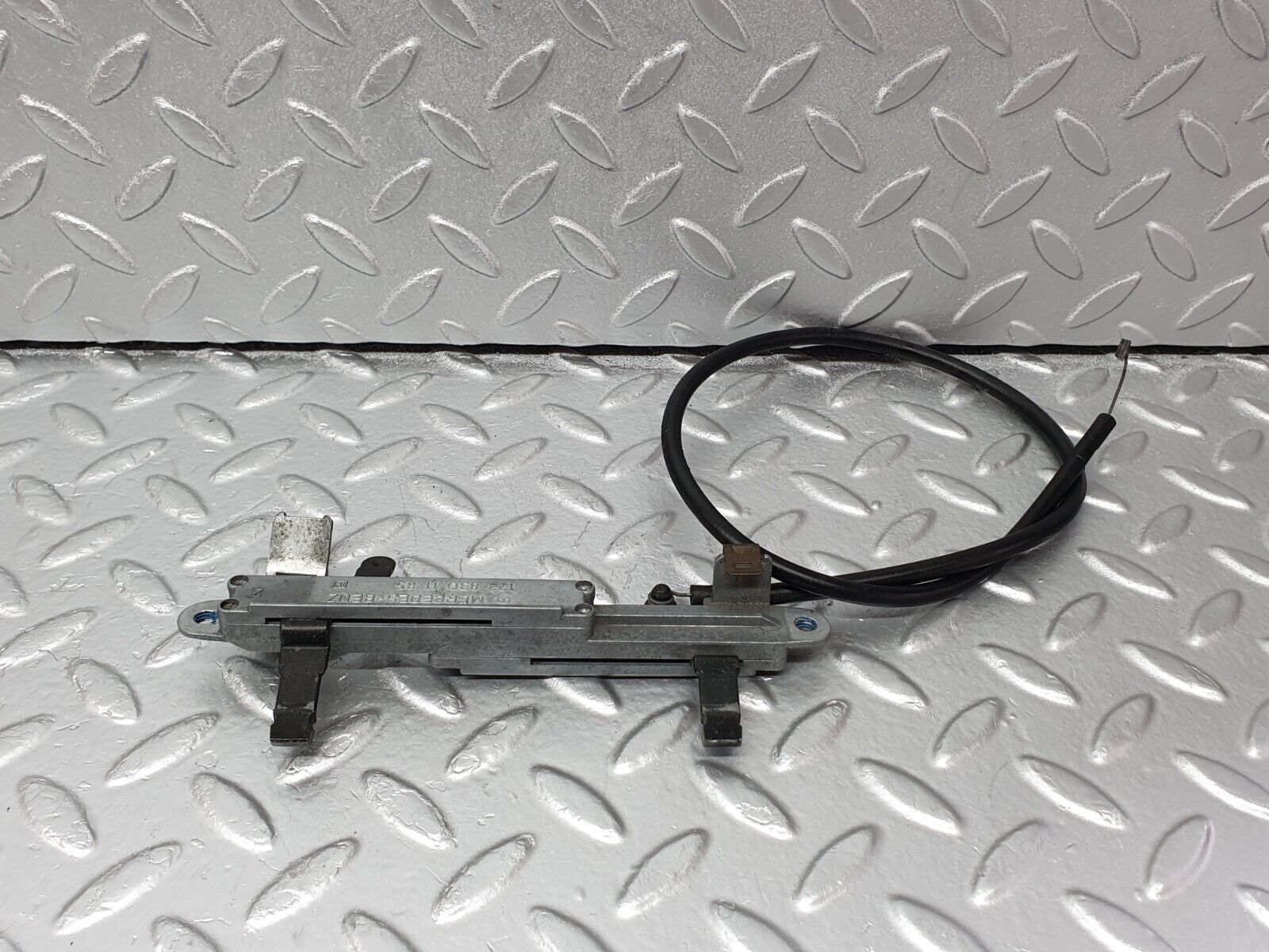 42137 Mercedes-Benz W123 280E Heater Slider Control 1238301185