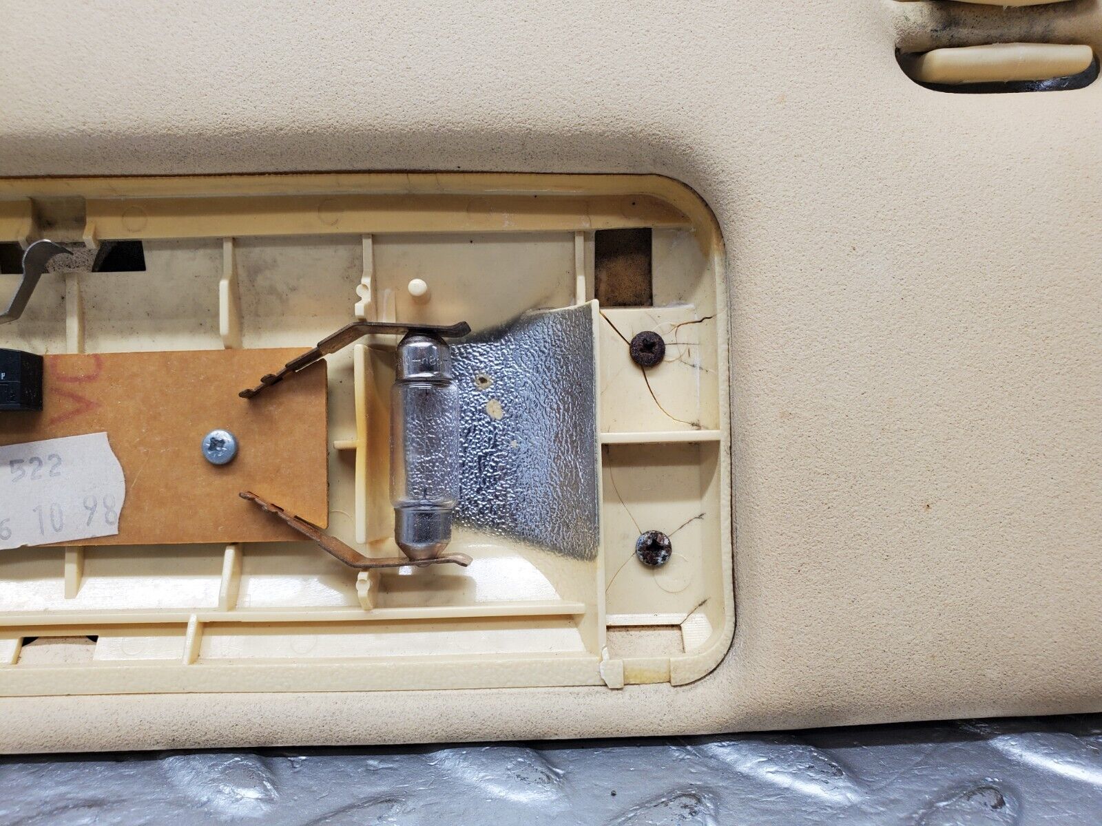 46802 Mercedes-Benz R129 320SL Coupe Sun Visor Left Side Beige