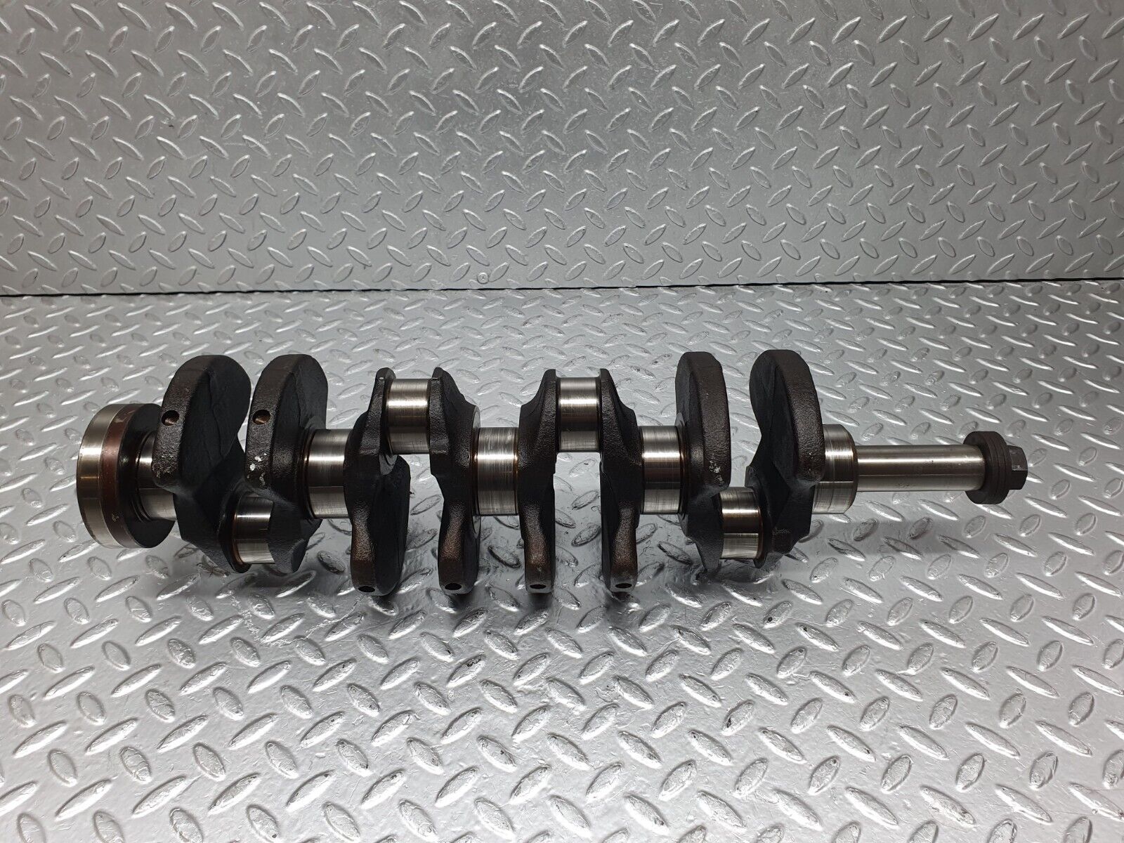 44204 Mercedes-Benz C123 230CE Coupe Crankshaft 10201