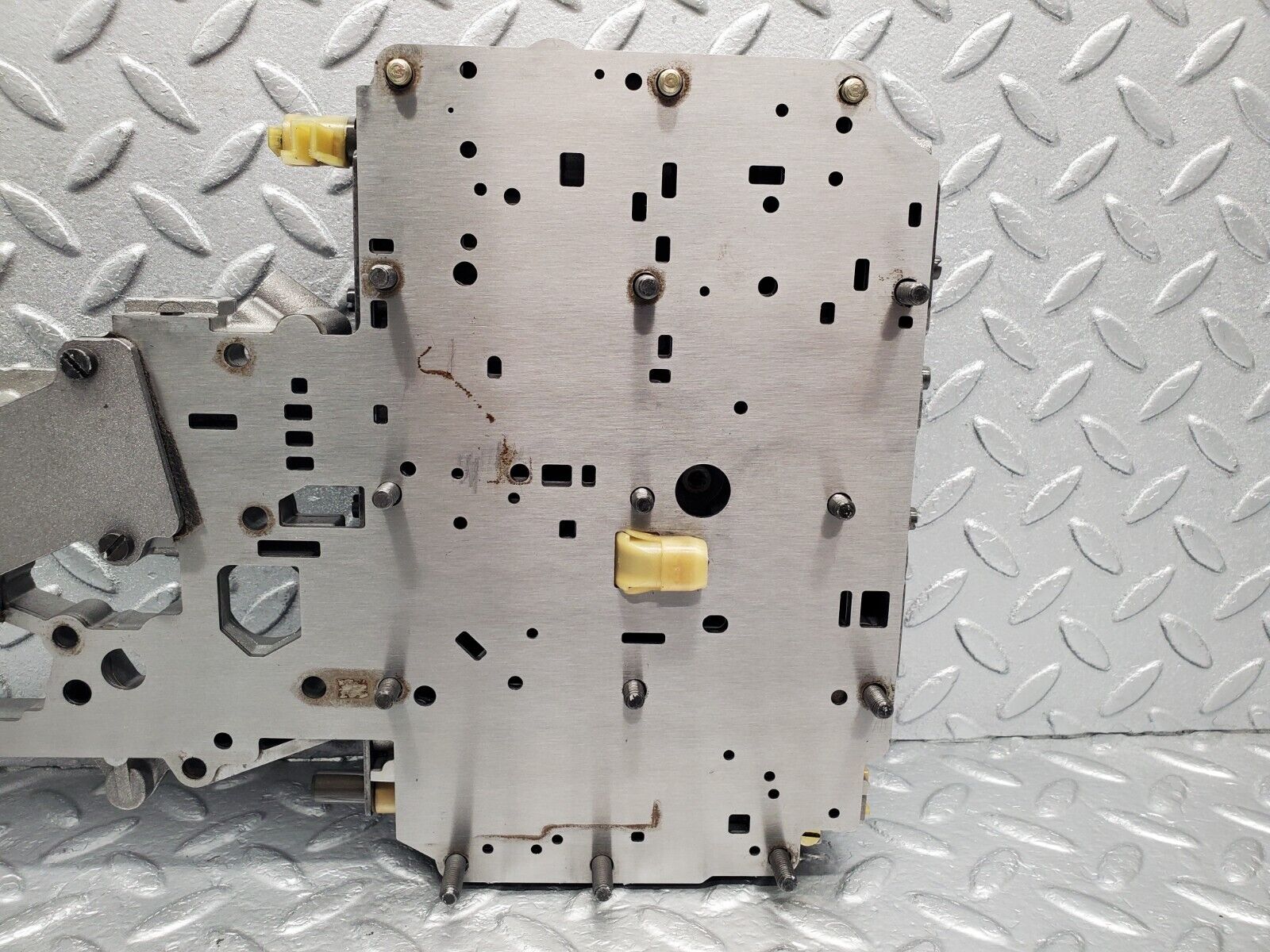 46313 Mercedes-Benz W124 280E Automatic Gearbox Valve Body 722.433 1242770601 1242771303