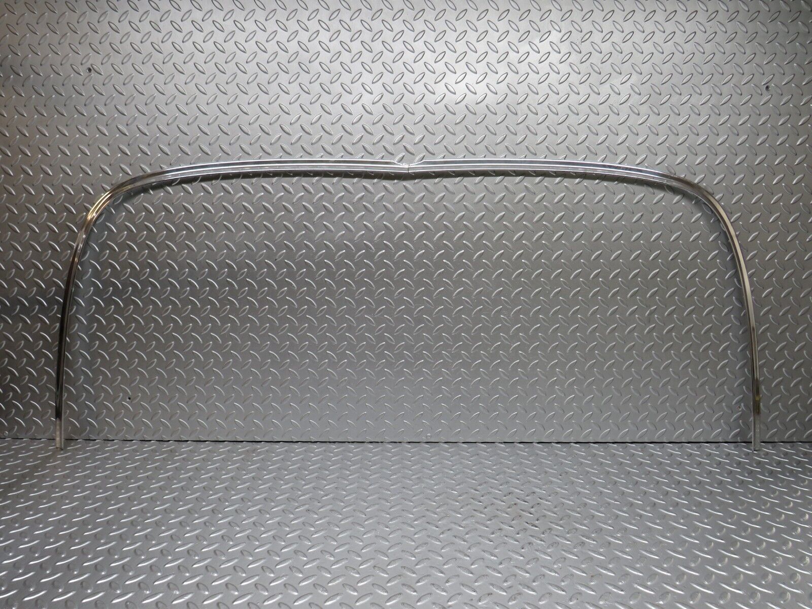 34264 Mercedes-Benz R107 Soft Top Cover Chrome Trim