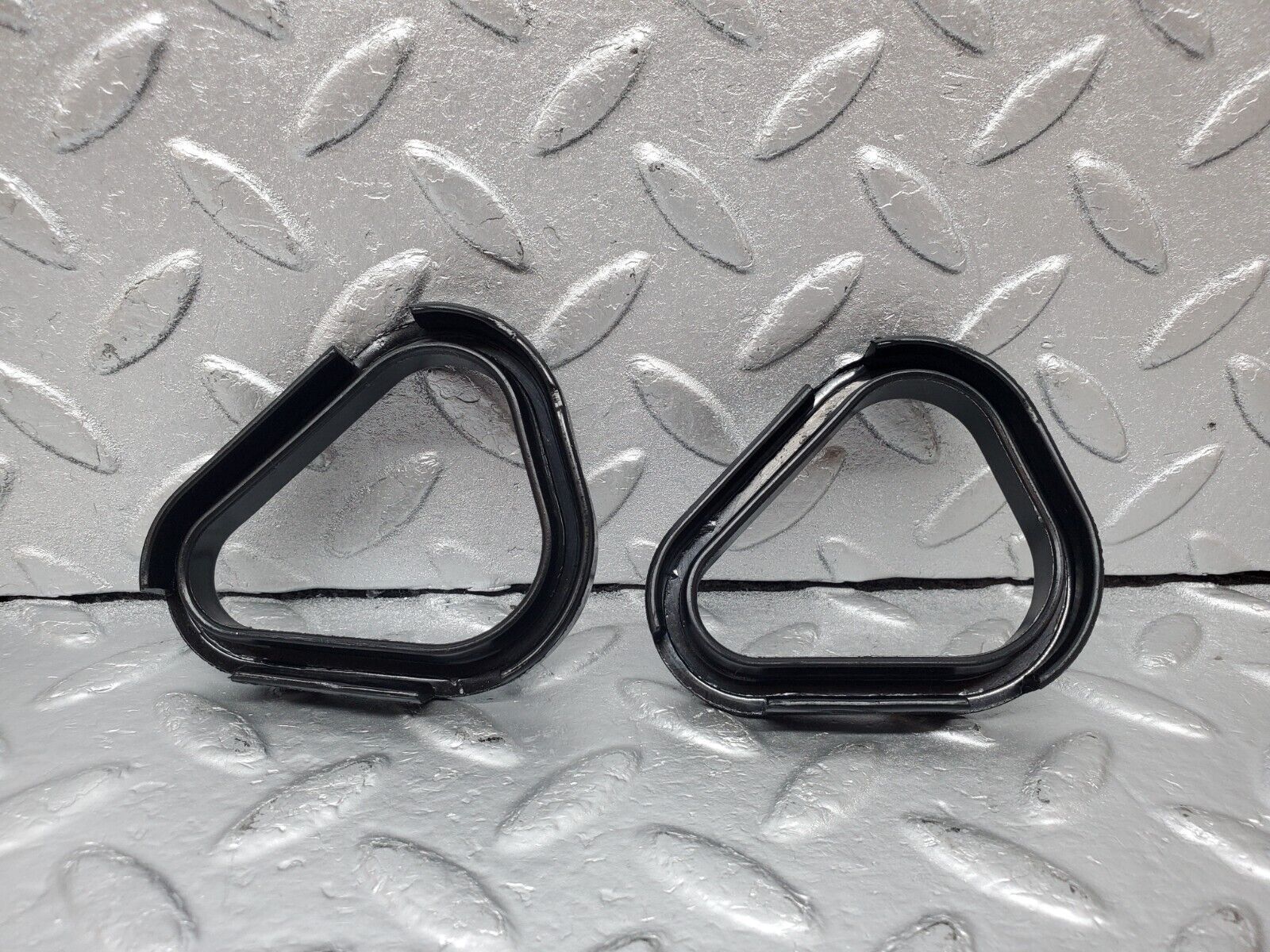 45439 Mercedes-Benz 280E M110.988 Valve Cover Gasket Set 1100160721