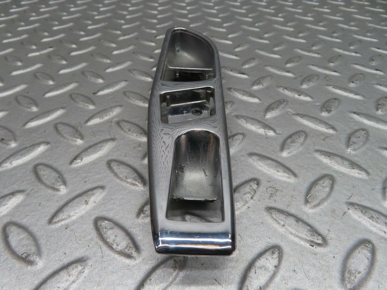 13860 Mercedes-Benz R107 450SL Interior Door Handle Chrome Surround Right