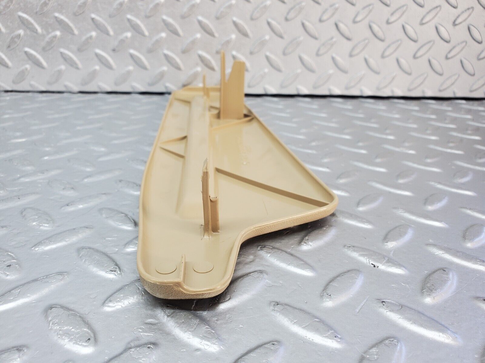 45607 Mercedes-Benz W126 420SE Seat Cover Trim Right Side 1269190820