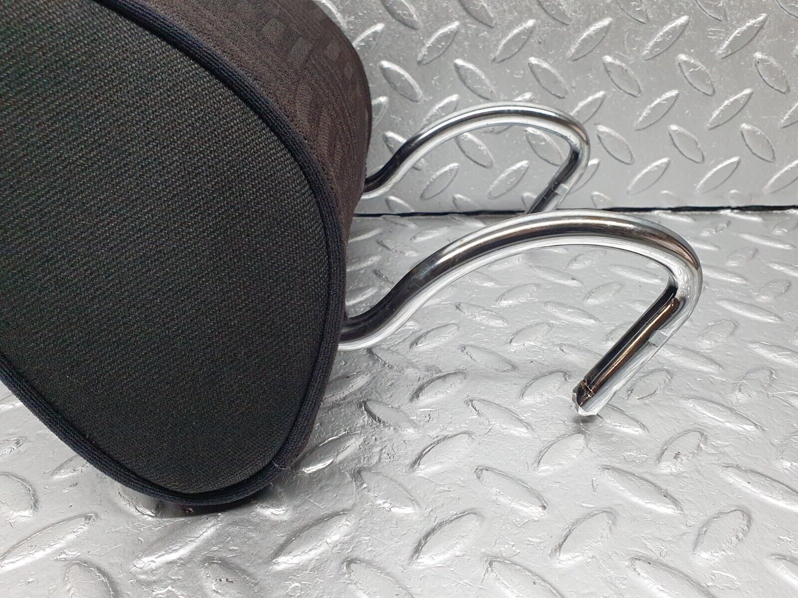 41829 Mercedes-Benz W202 C200 Rear Right Headrest