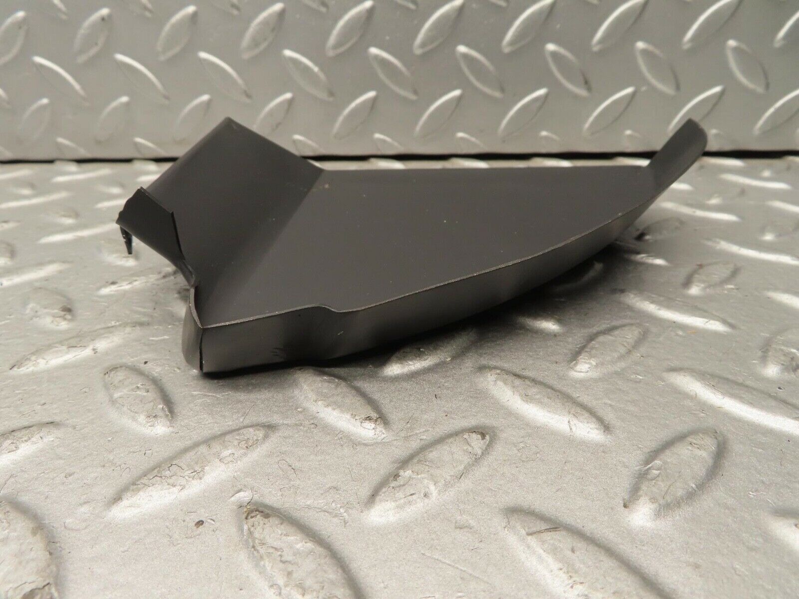 11706 Mercedes-Benz R107 450SL Front Left Sill End Plate 107.0393