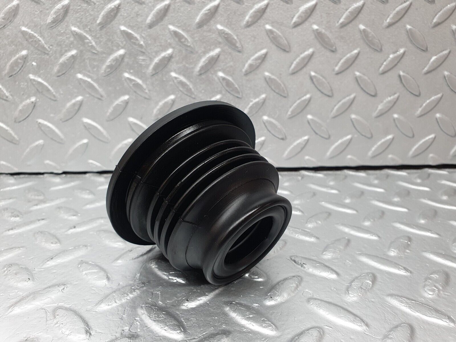 41602 Mercedes-Benz W124 200E Steering Column Rubber 1244620396