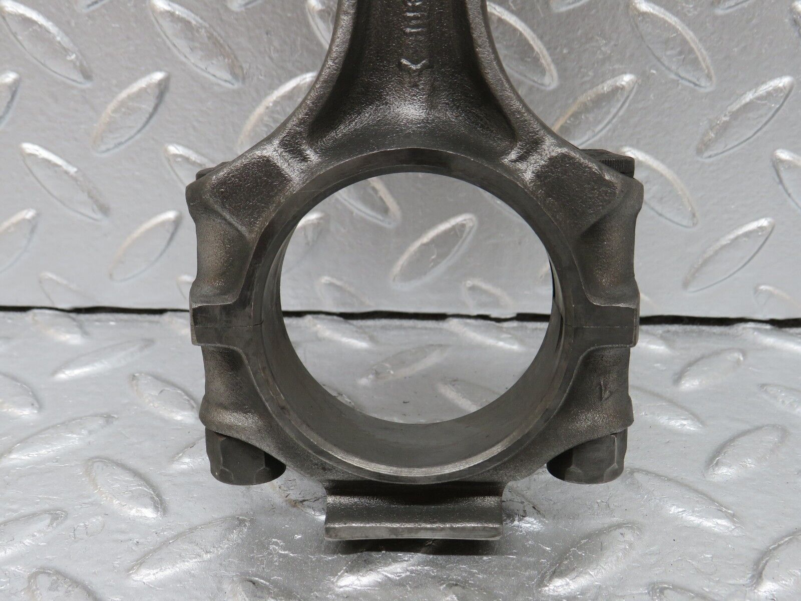 33038 Mercedes-Benz C107 R107 350 V8 Piston With Connecting Rod 92mm 11607