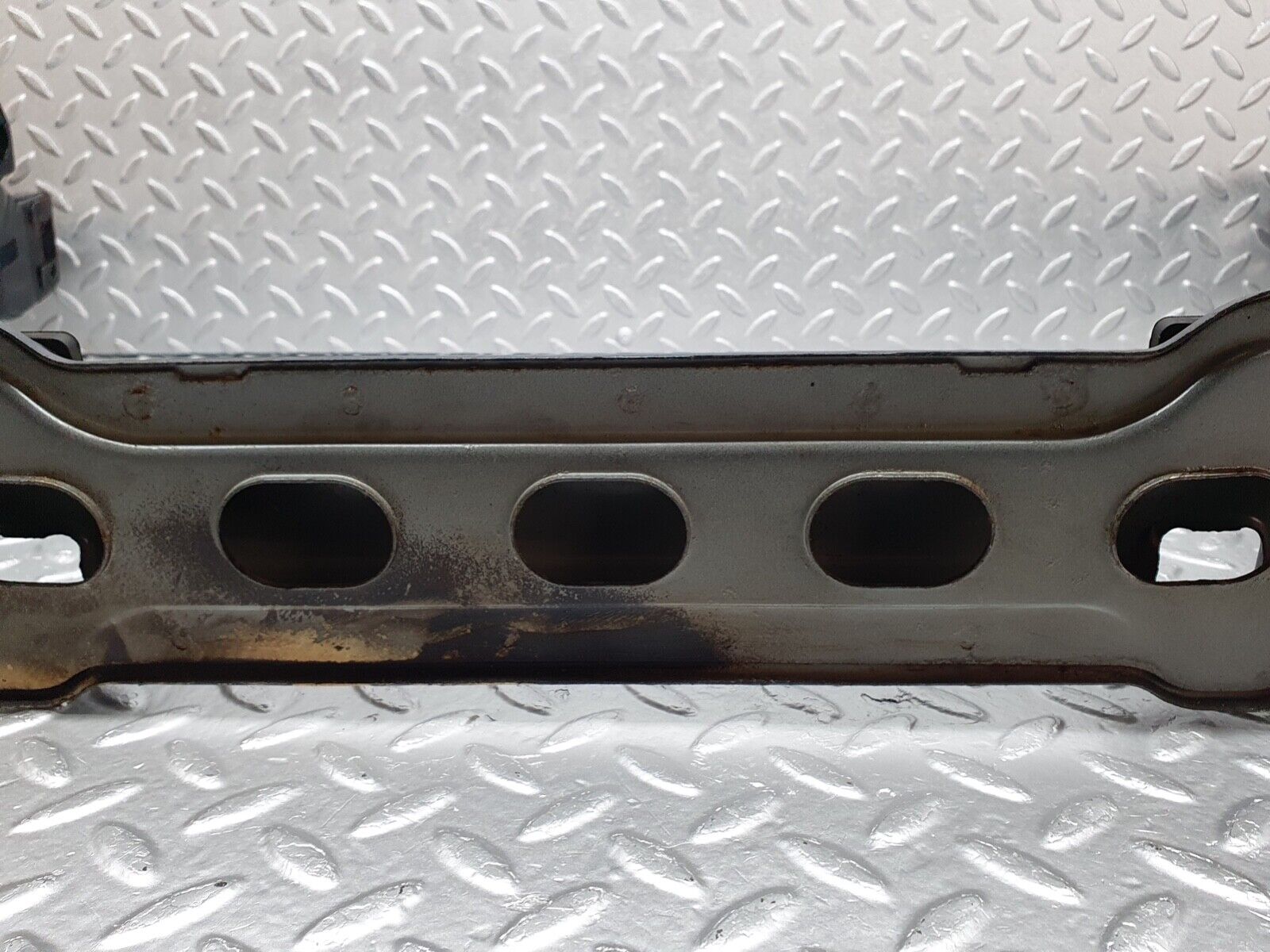 42000 Mercedes-Benz W202 C200 Front Mask Lock Carrier Panel 2028175120