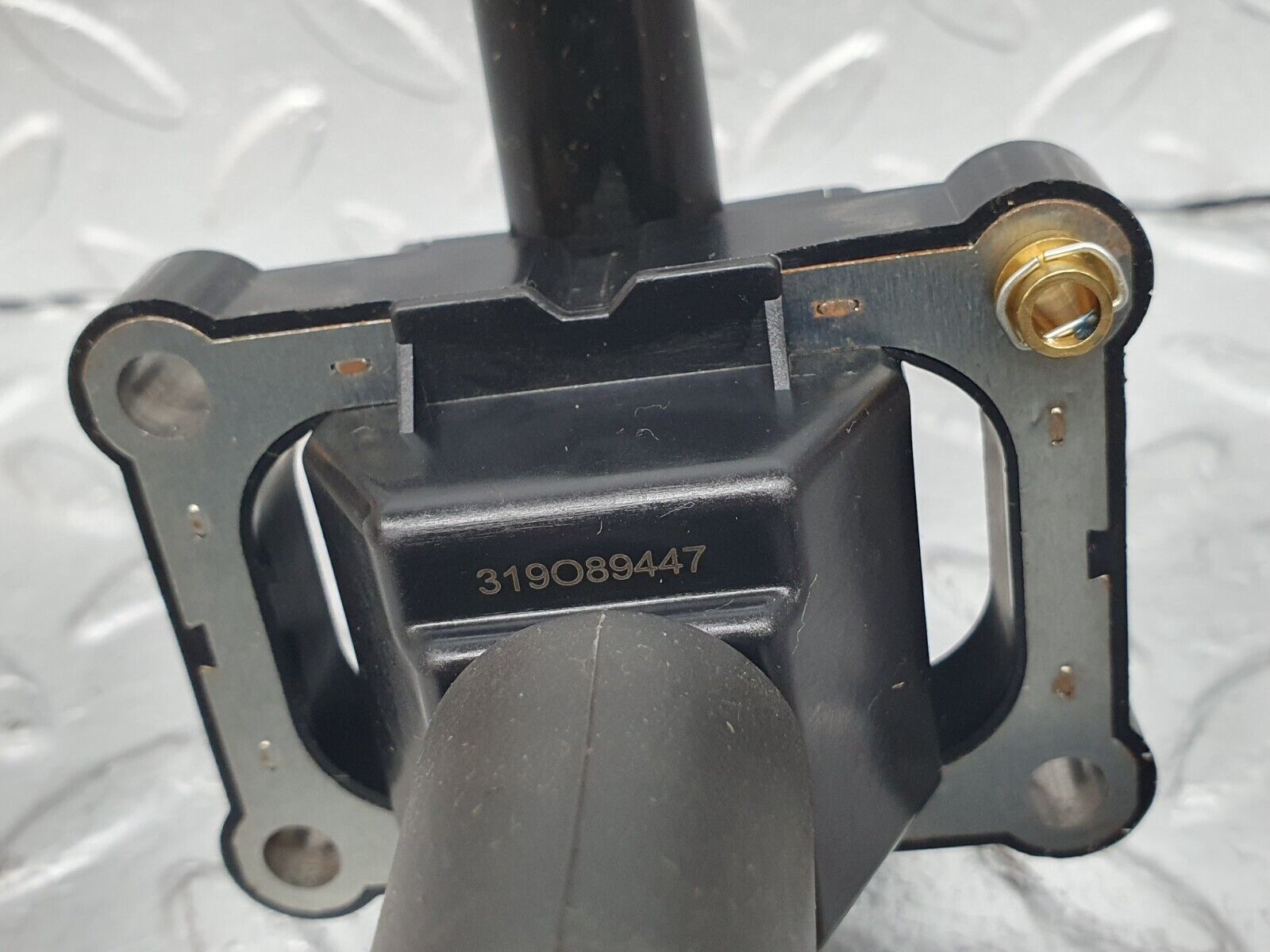 41915 Mercedes-Benz W202 C200 Ignition Coil 319089447