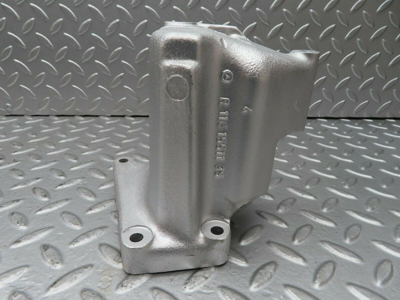 15605 Mercedes-Benz R107 450SL Alternator Generator Bracket 1161551135