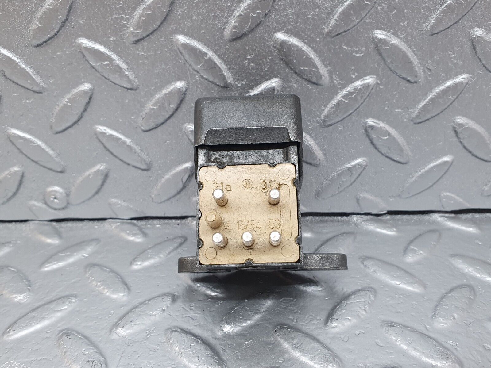 43235 Mercedes-Benz W108 280SE Windscreen Washer Switch