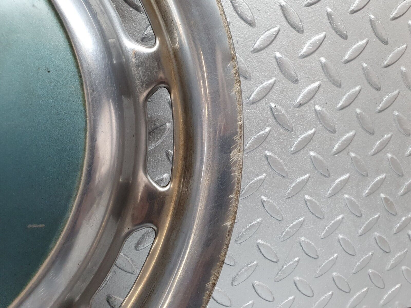 44164 Mercedes-Benz C123 230CE Coupe Wheel Hub Cap 14''