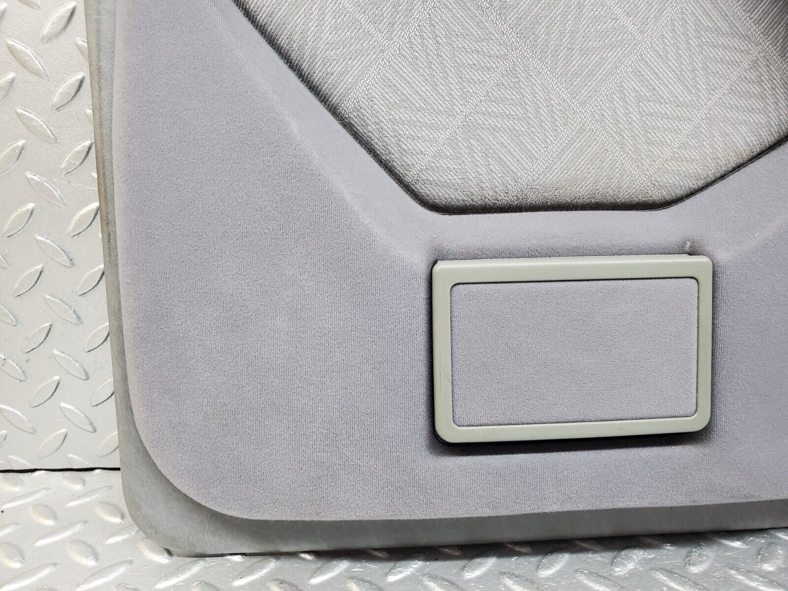 44688 Mercedes-Benz W124 220E Rear Right Door Card Grey 1247371070