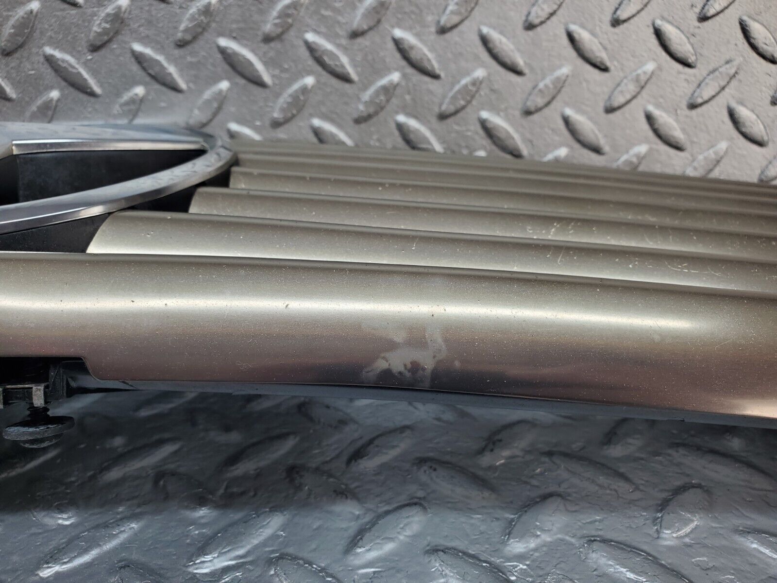 45118 Mercedes-Benz R129 300SL Coupe Bonnet Grill 1298800085