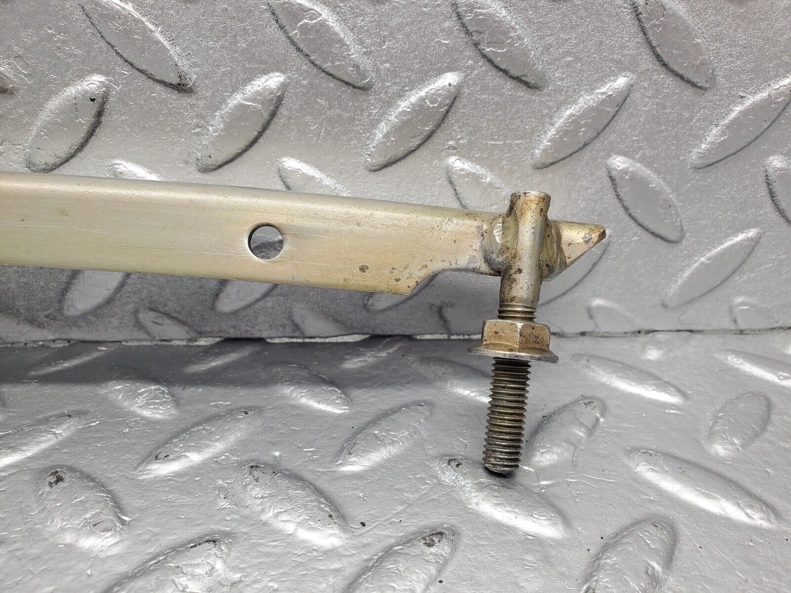 46351 Mercedes-Benz C123 280CE Coupe Front Right Window Channel