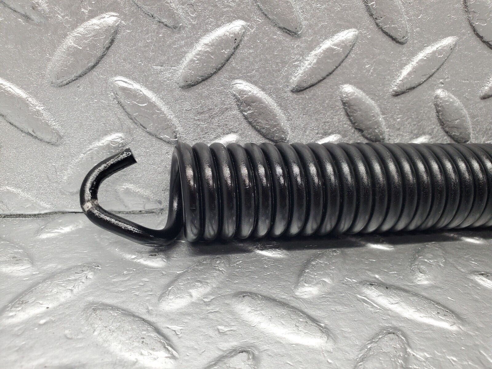 46644 Mercedes-Benz C123 280CE Coupe Bonnet Hinge Spring