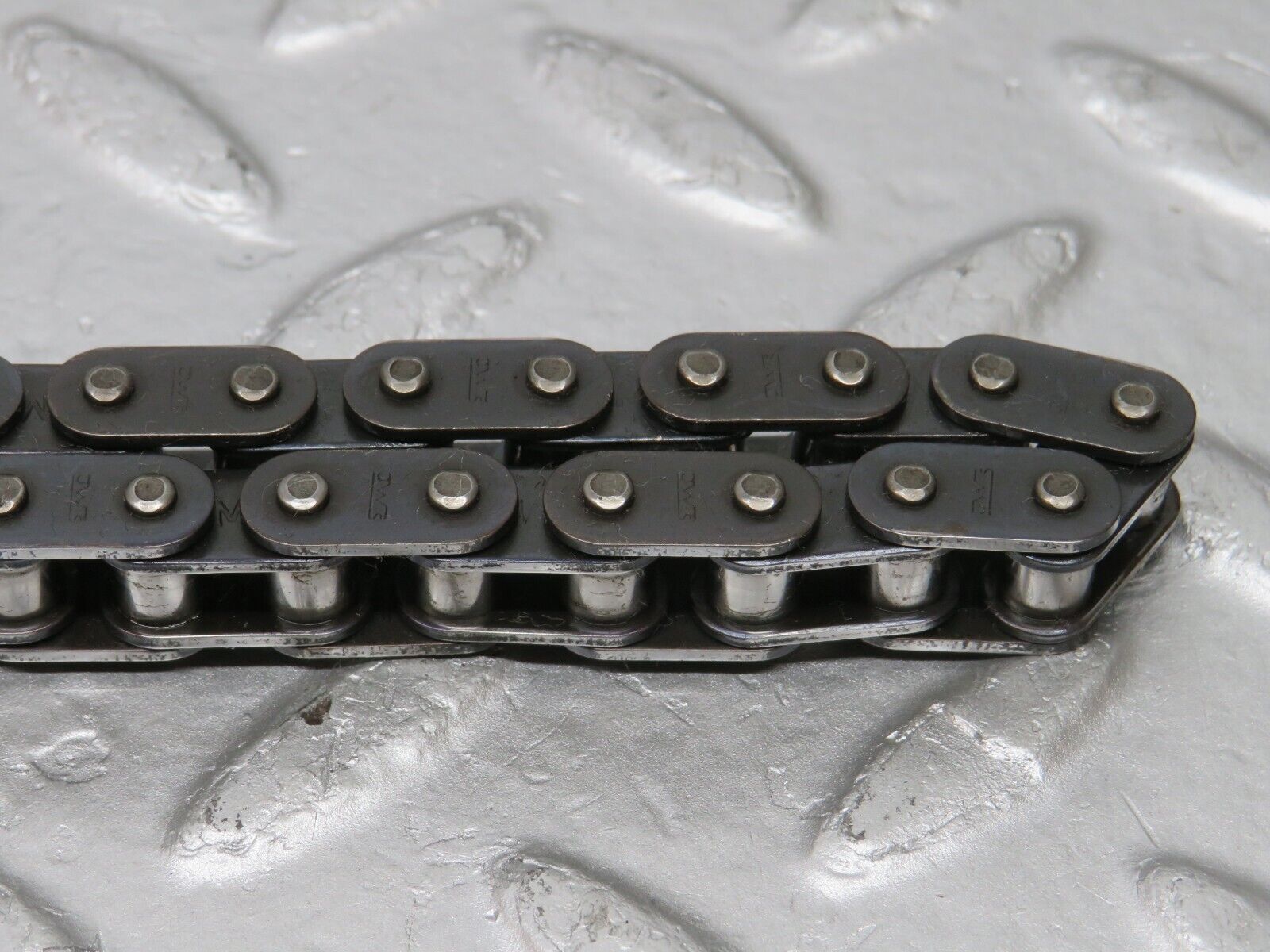 32821 Mercedes-Benz C107 R107 350 V8 Oil Pump Chain