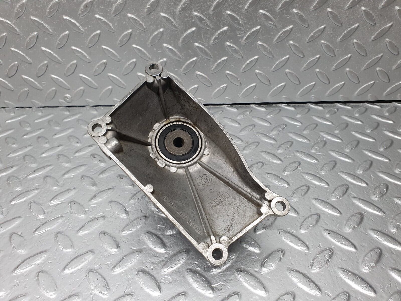 42309 Mercedes-Benz R129 320SL Coupe Belt Tensioner Assembly 1042050905