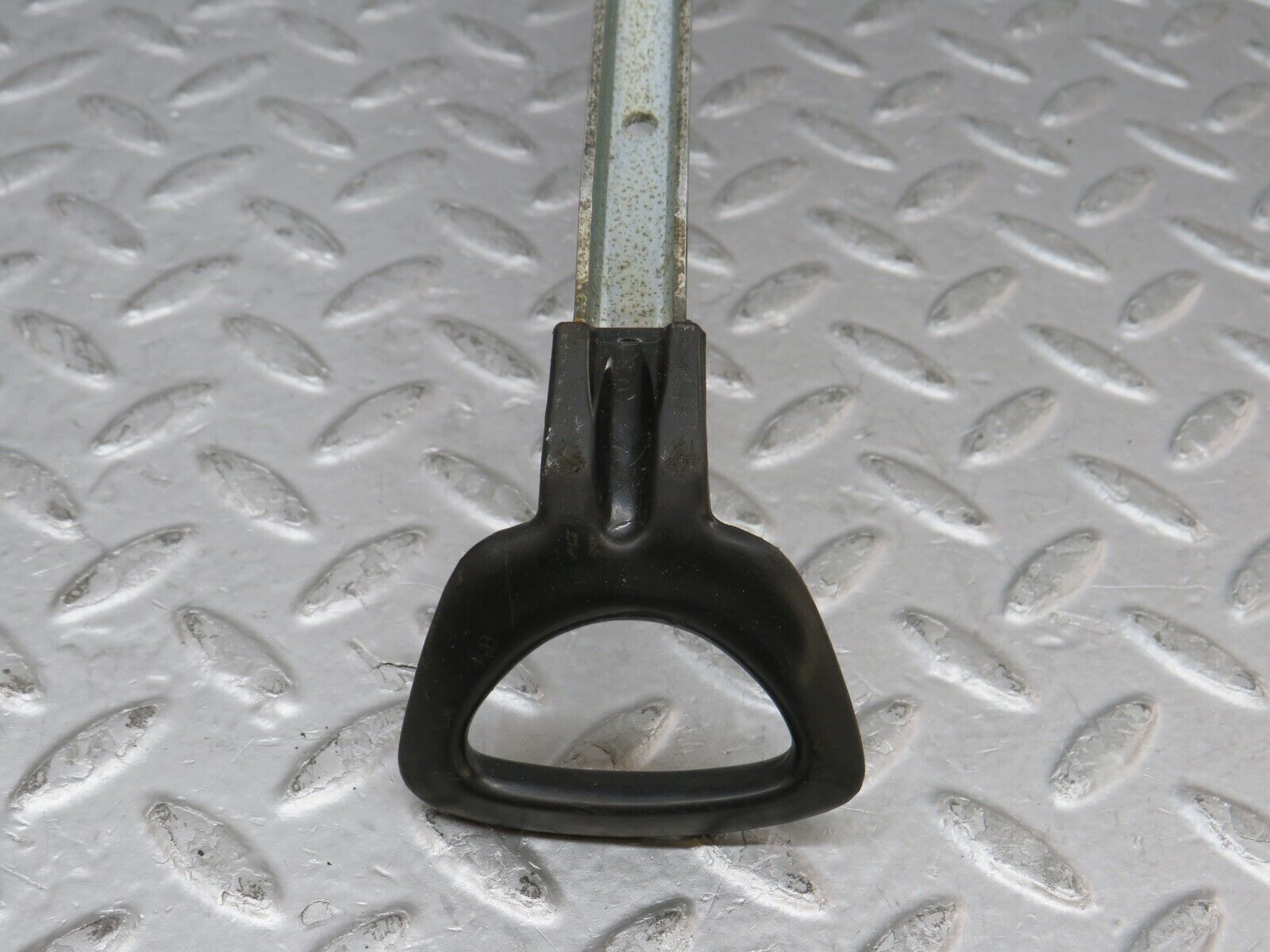 35590 Mercedes-Benz R107 280SL Front Left Seat Sliding Adjust Handle