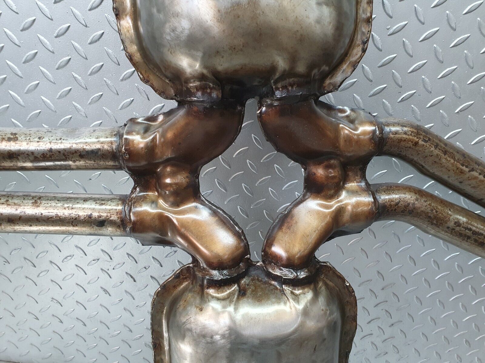 43823 Mercedes-Benz C126 380SEC Coupe Exhaust Middle Silencer