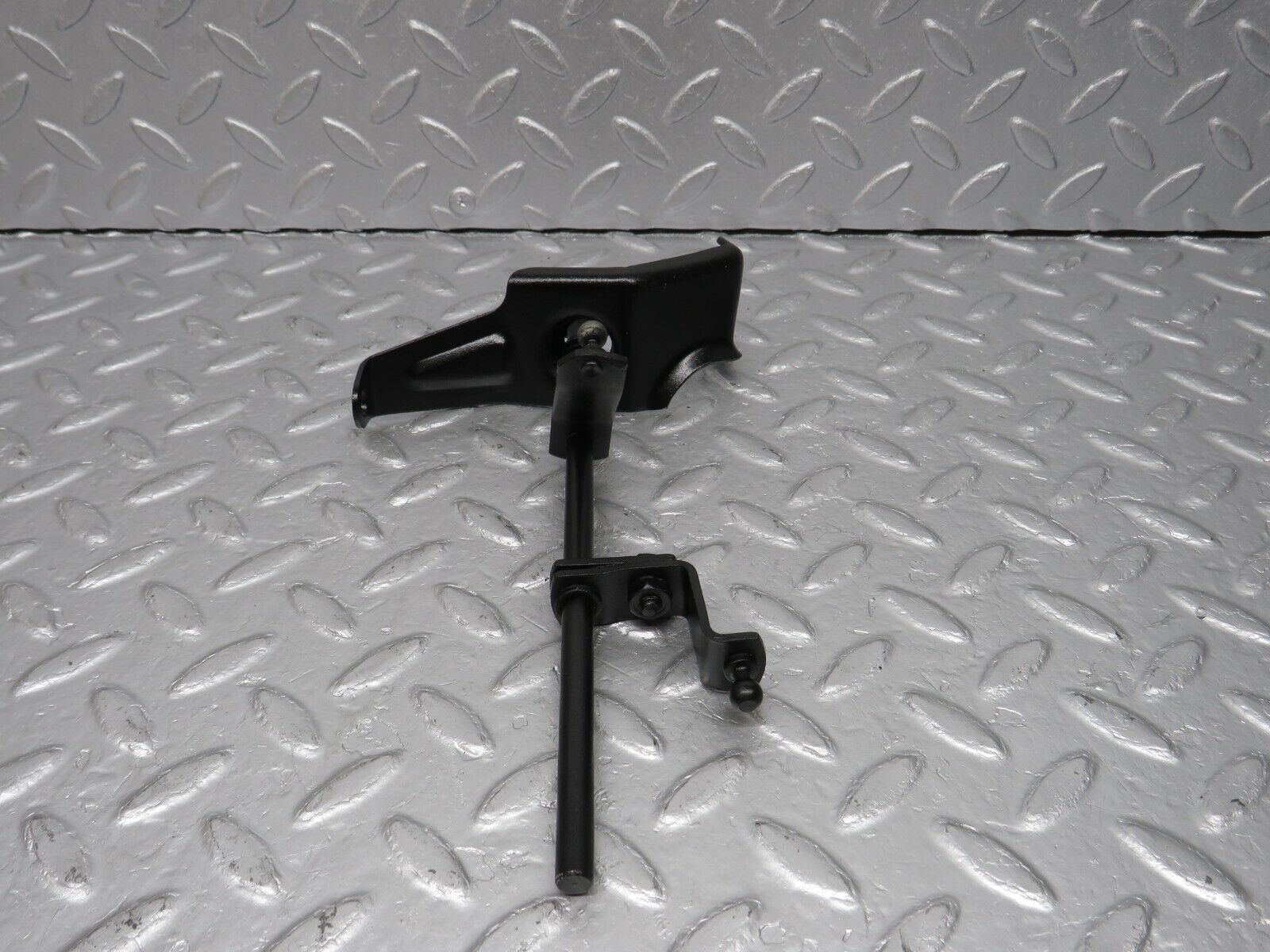 40170 Mercedes-Benz R107 350SL Throttle linkage