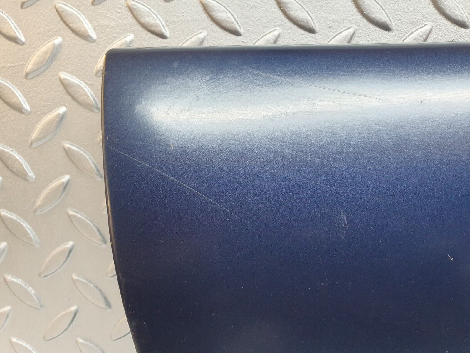 42177 Mercedes-Benz R129 320SL Coupe Right Door Lower Moulding Trim 1296900440