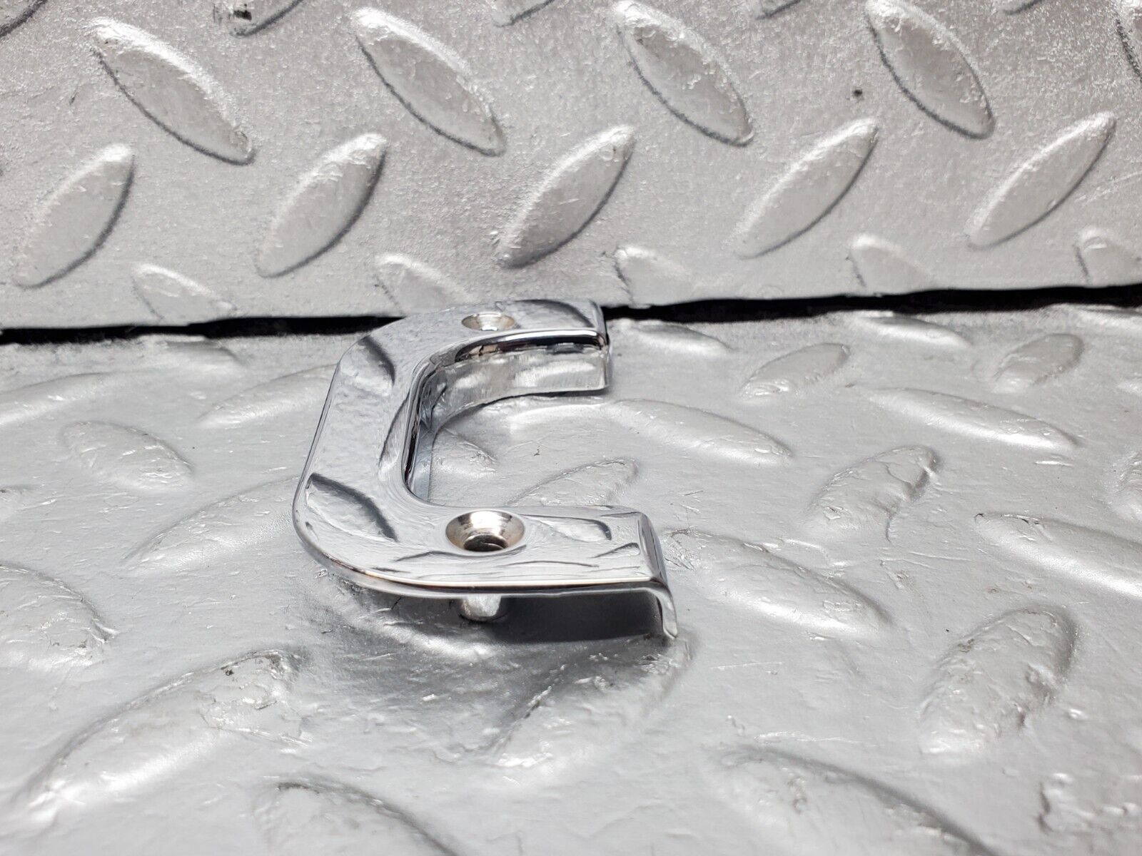 45556 Mercedes-Benz W126 420SE Interior Chrome Door Latch Trim Right 1237230224