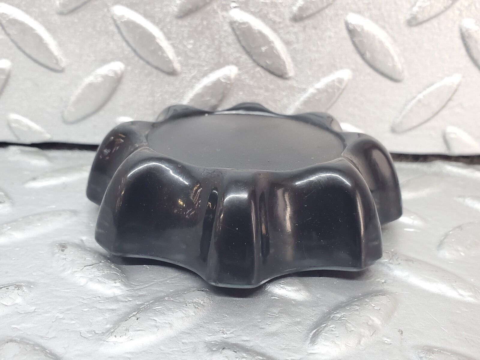 44351 Mercedes-Benz W123 280E Seat Backrest Recline Handle Knob 0009181026