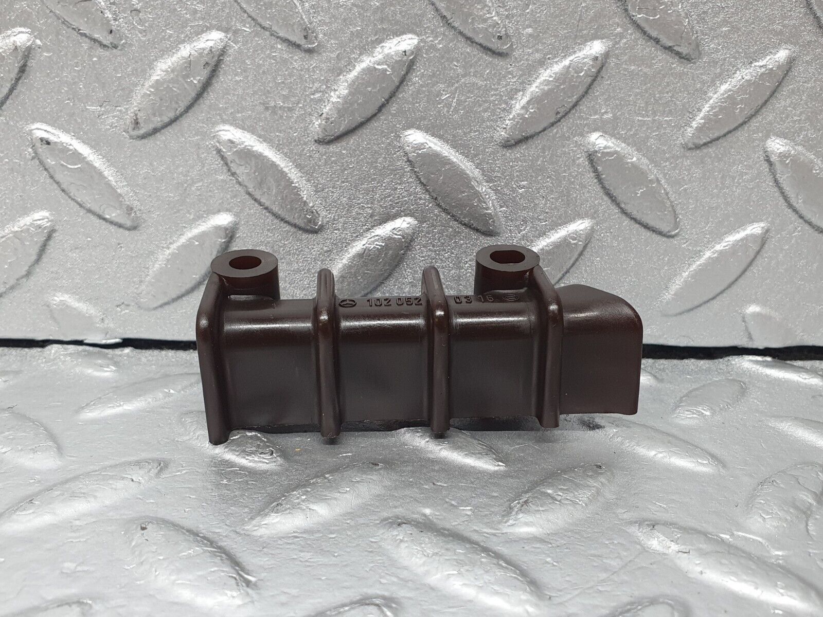 44066 Mercedes-Benz C123 230CE Coupe Timing Chain Guide Rail 1020520316