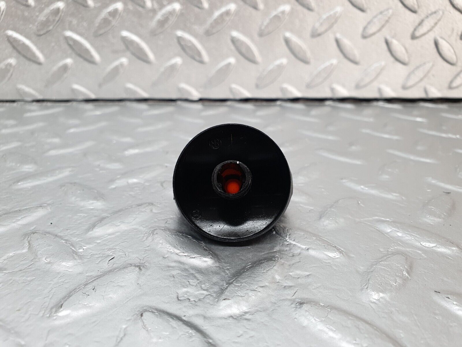 42946 Mercedes-Benz W201 190 2.0L Headlight Switch Knob