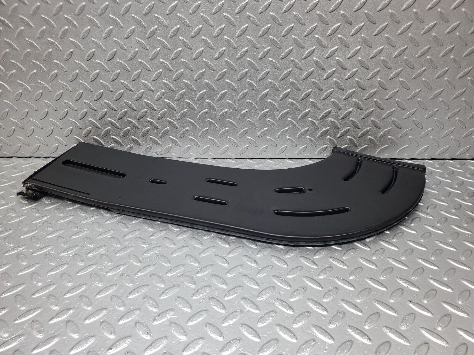 45626 Mercedes-Benz W126 420SE Air Duct Heater Ventilation Left 1268314746