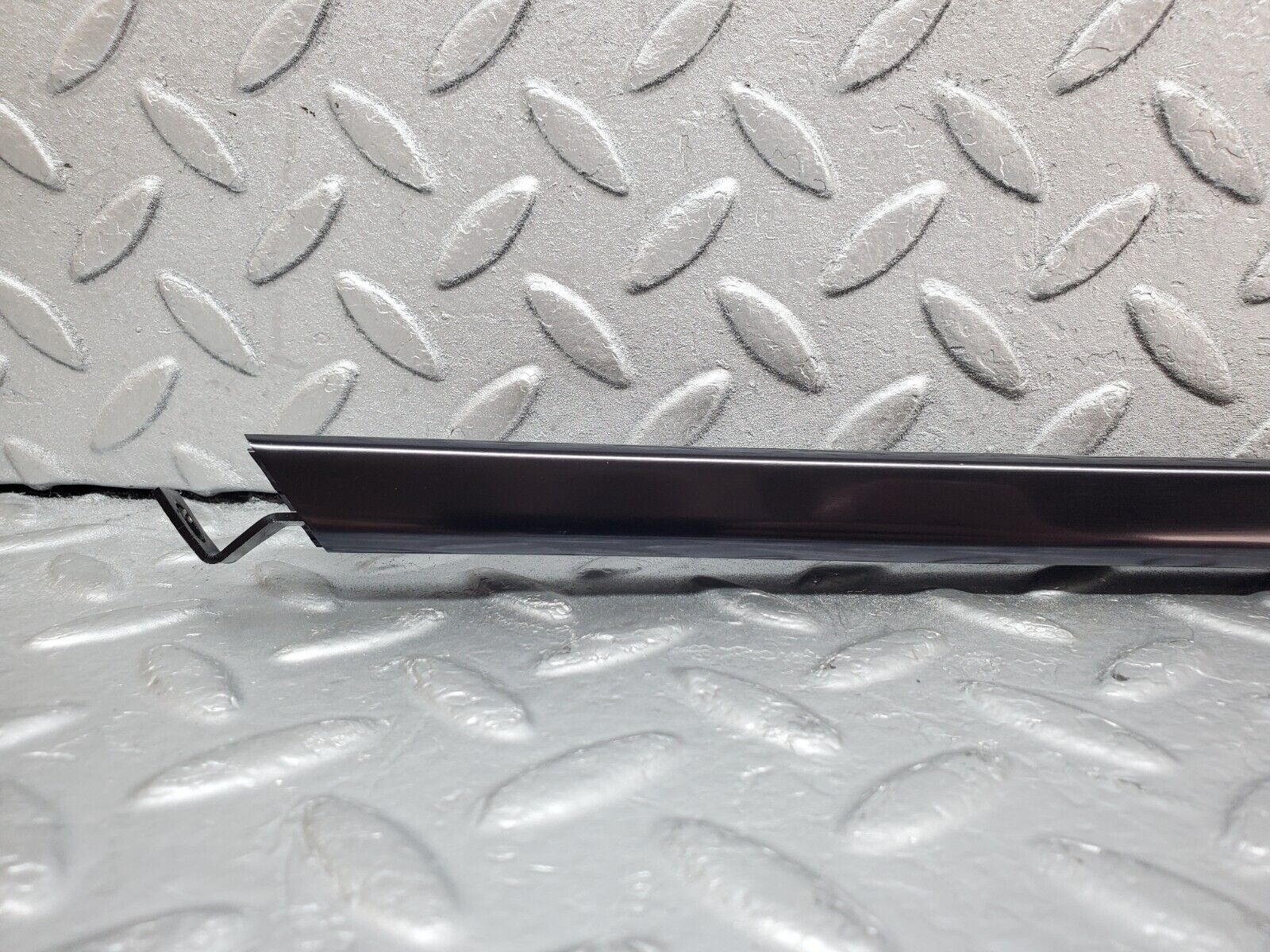 44847 Mercedes-Benz W124 220E Rear Left Window Channel