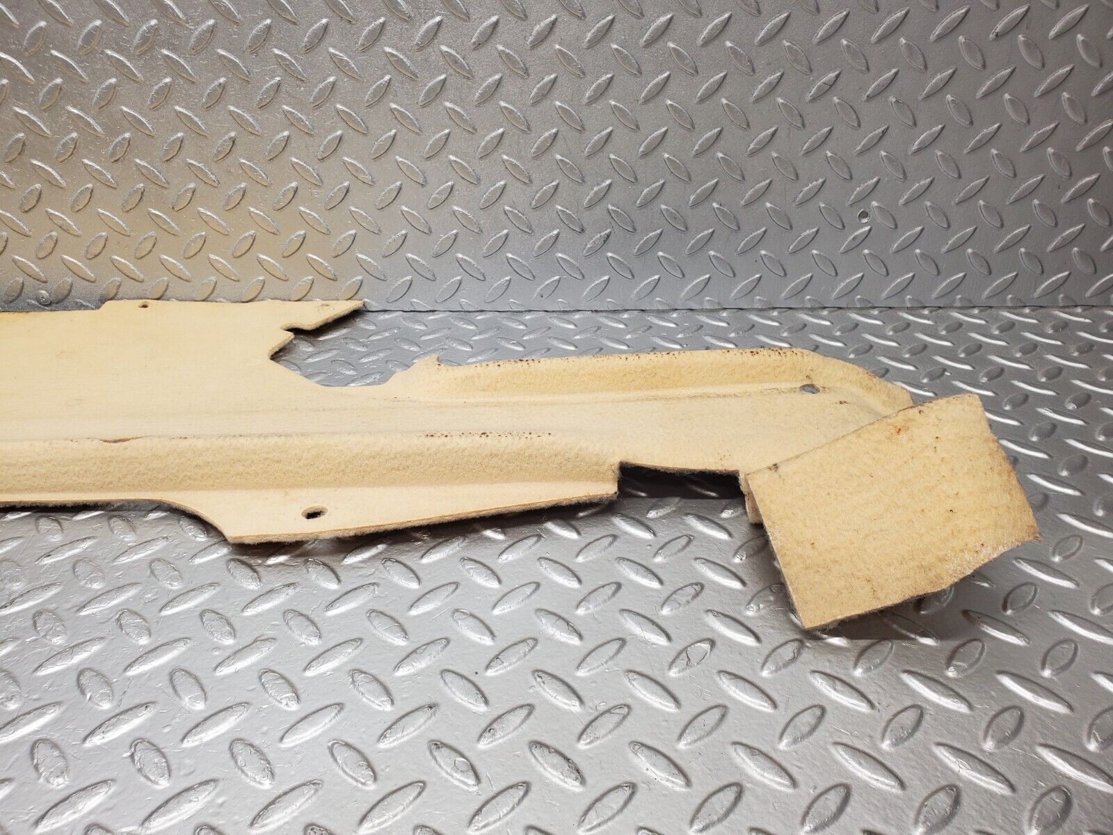 46863 Mercedes-Benz R129 320SL Coupe Boot Rear Carpet Beige 1296940090