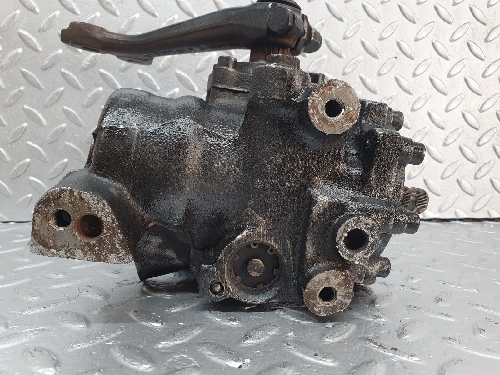 42627 Mercedes-Benz R129 320SL Coupe Steering Box Steering Rack 1294611201 1294601401