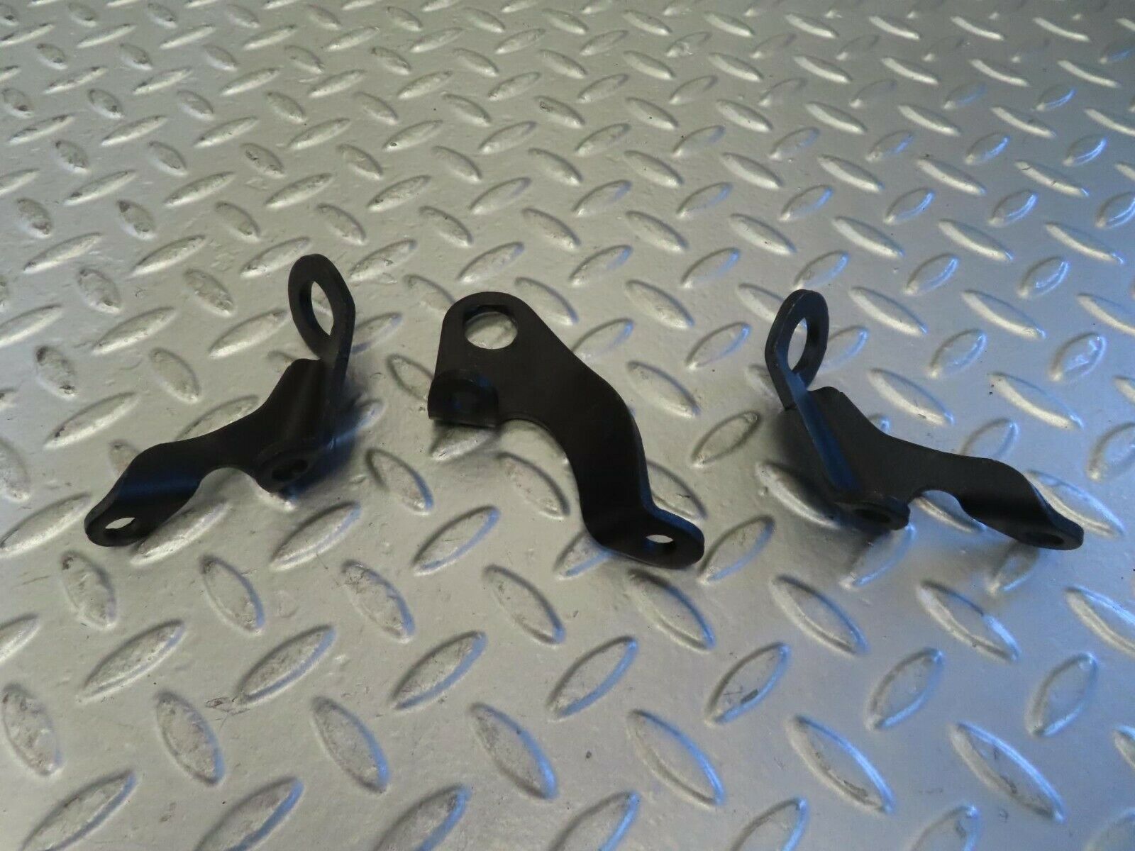 15741 Mercedes-Benz R107 450SL Engine Lifting Eyes Hooks