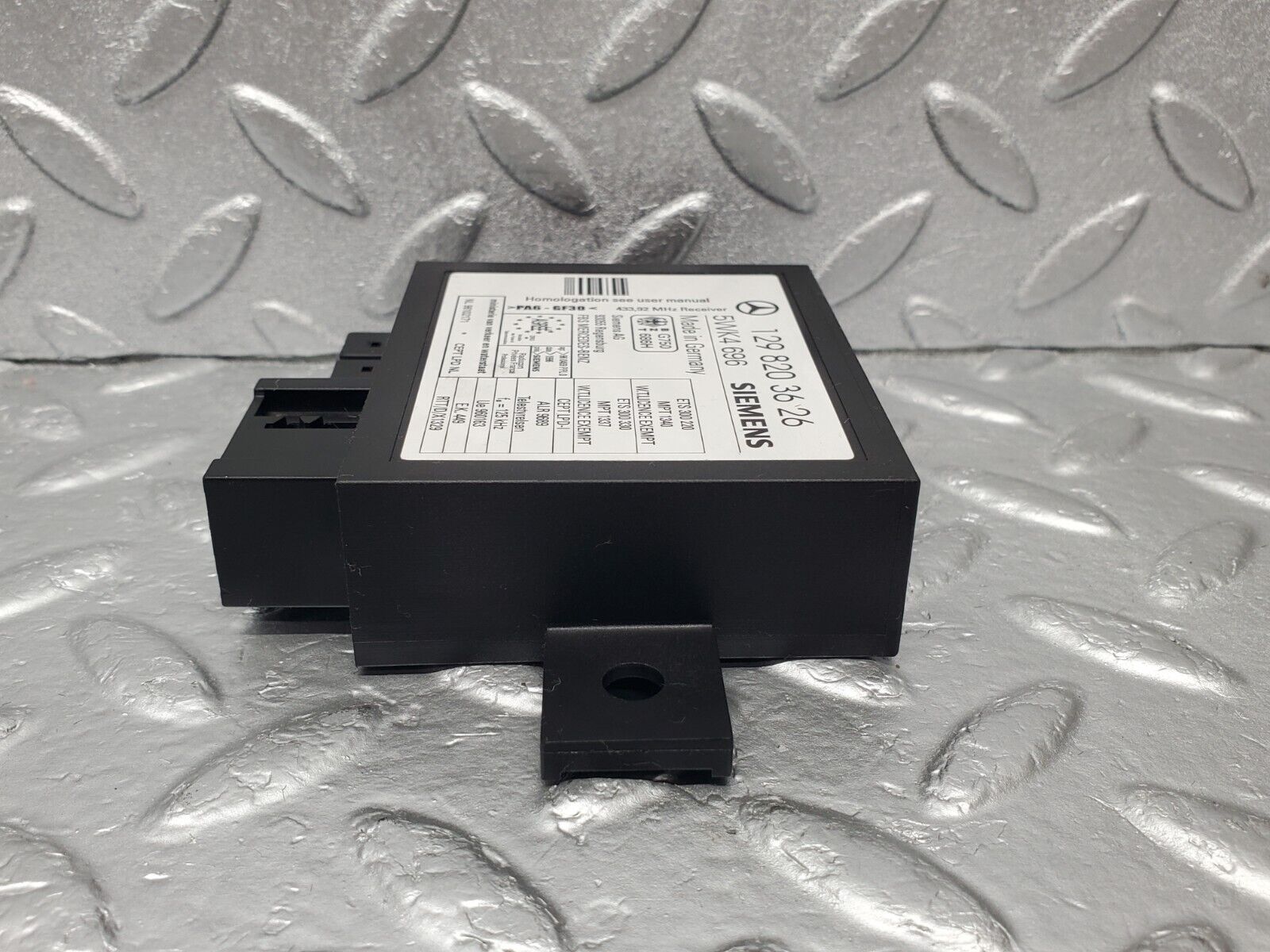 46825 Mercedes-Benz R129 320SL Coupe Immobiliser Control Unit Siemens 1298203626