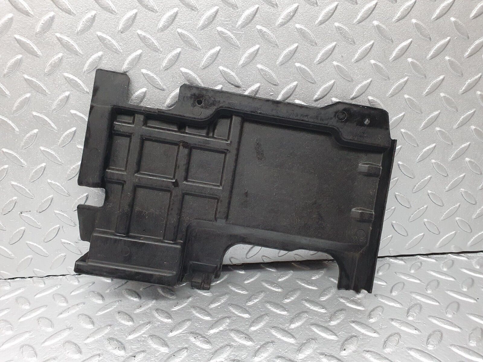 41781 Mercedes-Benz W202 C200 Right Engine Bay Cover Panel 2025241030