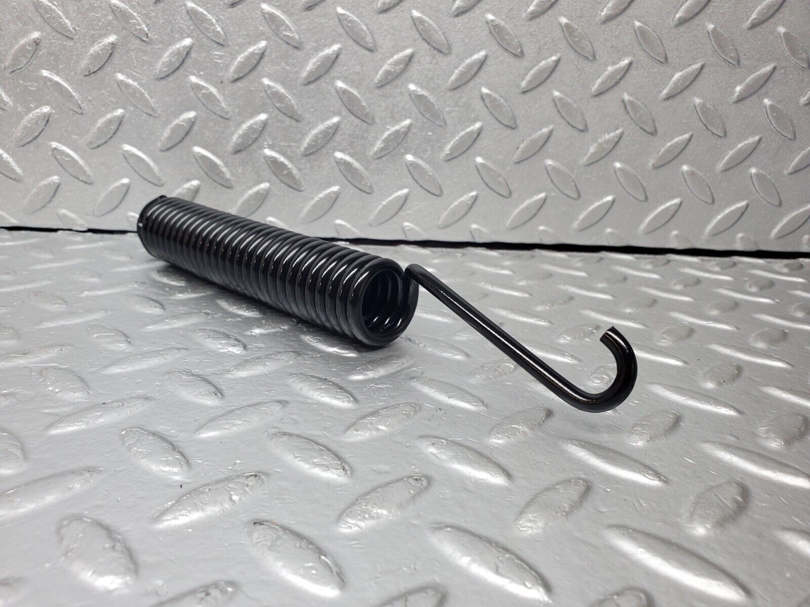 44493 Mercedes-Benz W123 280E Bonnet Hinge Spring