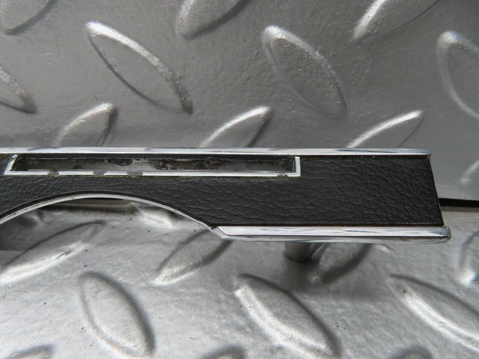 20603 Mercedes-Benz R107 450SL Dashboard Trim Left Side Black 1076891371