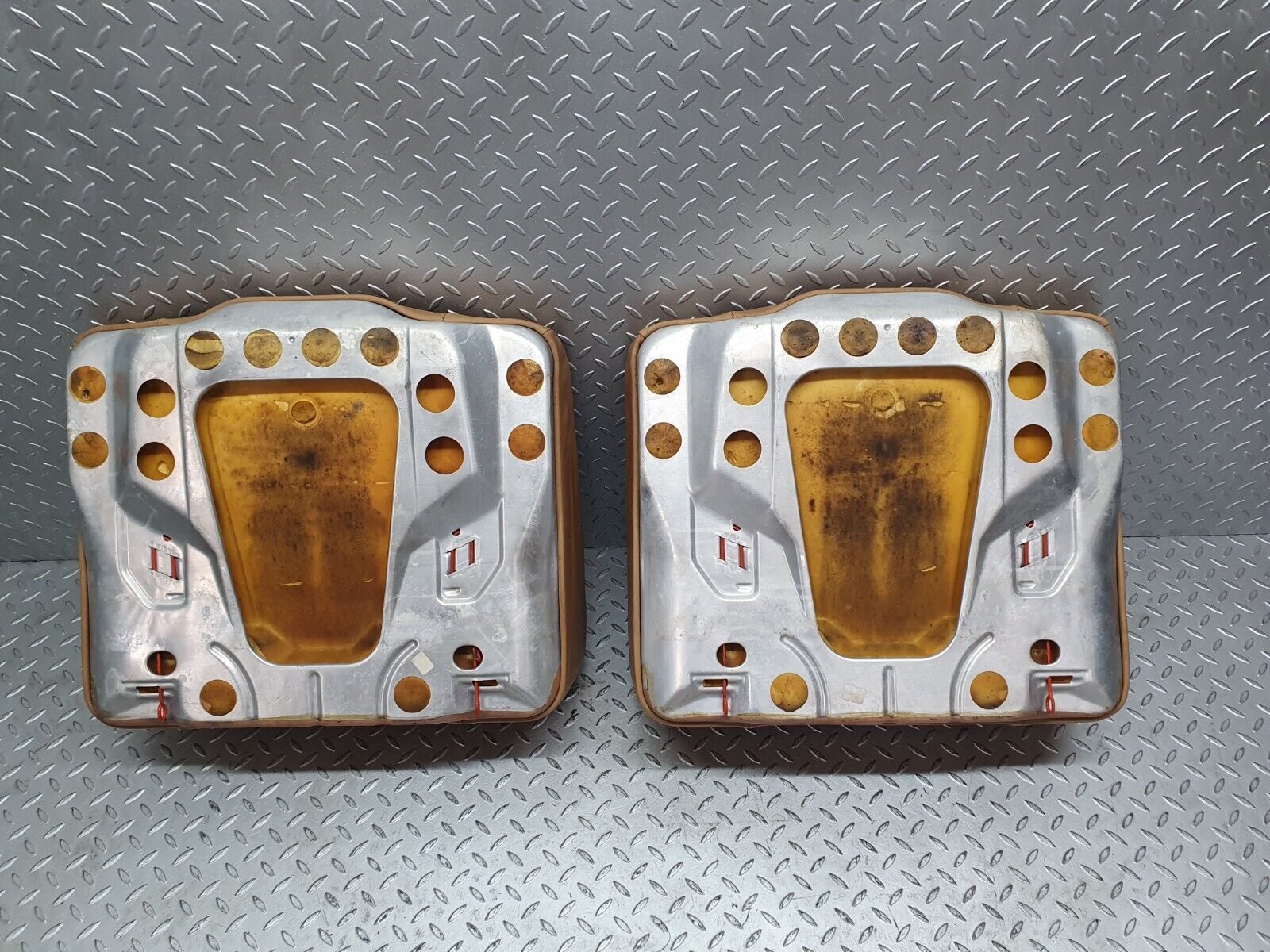 43843 Mercedes-Benz C126 380SEC Coupe Rear Seat Set Leather 1269201416