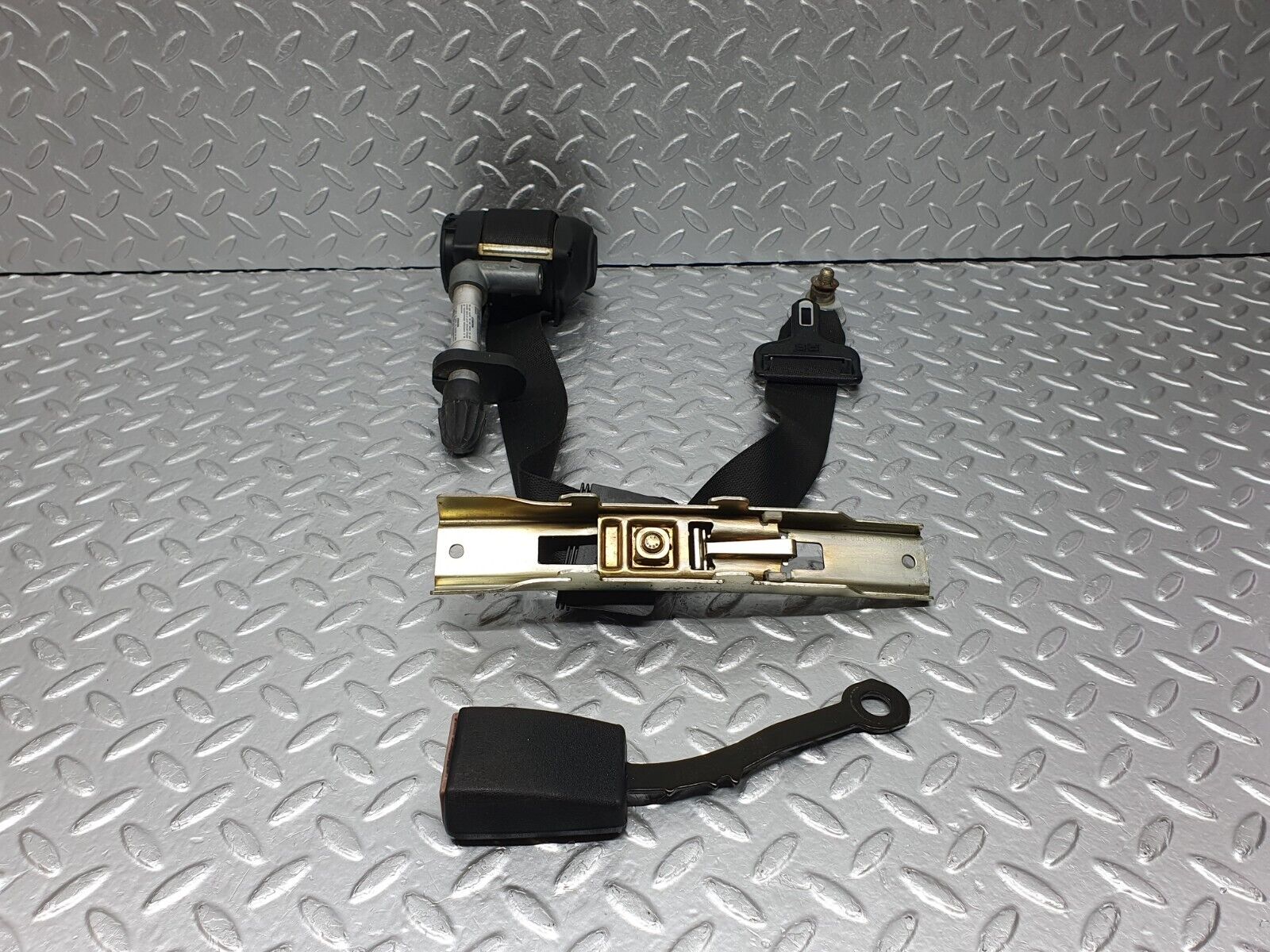 41696 Mercedes-Benz W124 200E Front Right Seat Belt With Buckle 1248604085 1268580011