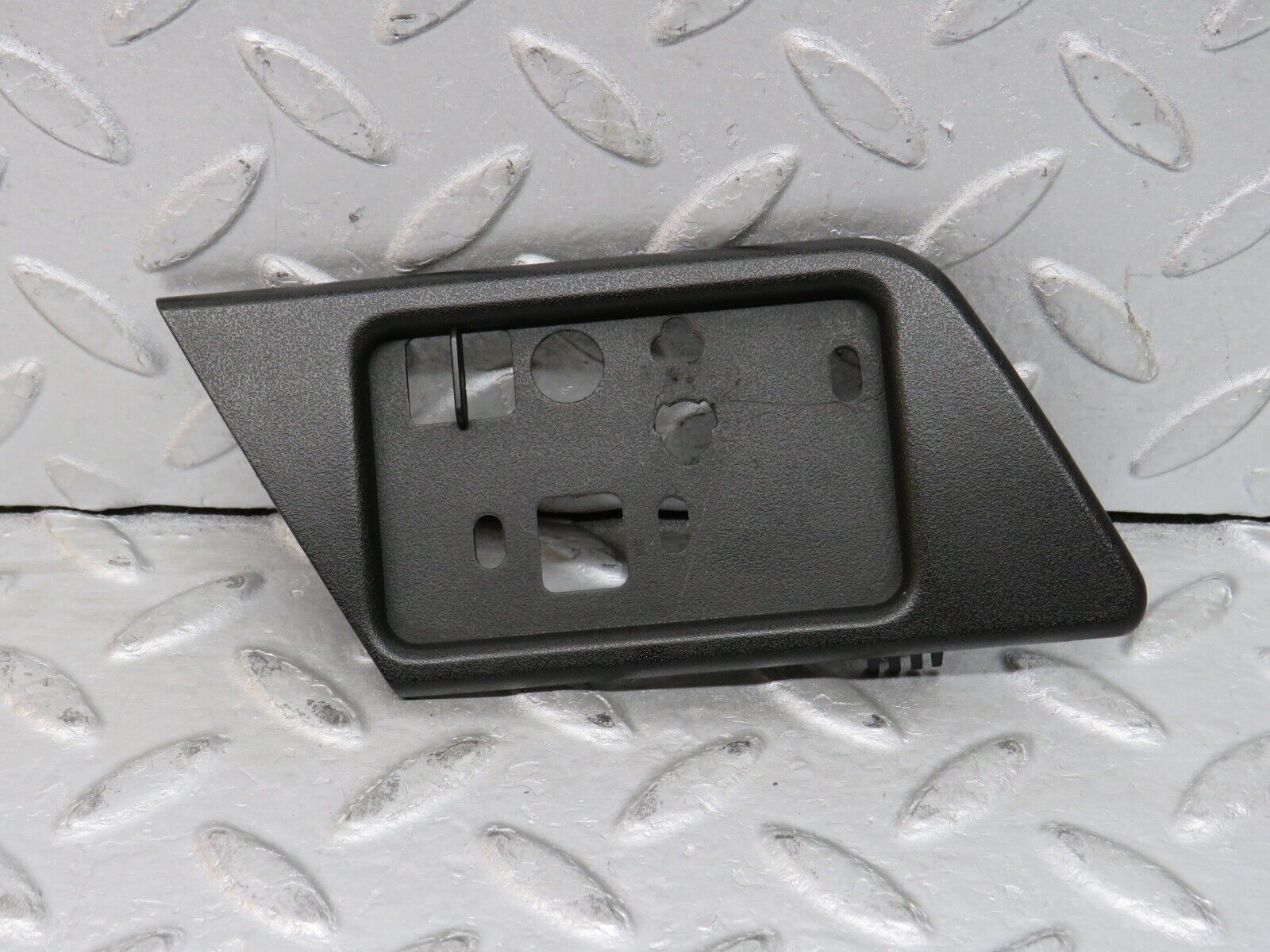 37765 Mercedes-Benz A124 320E Cabriolet Front Right Seat Electric Adjustment Trim